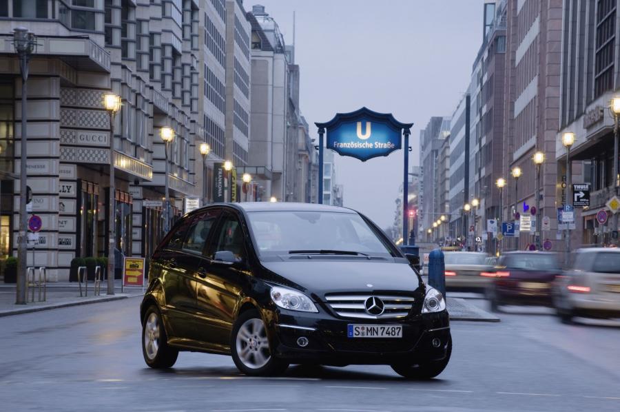  Mercedes-Benz B-Class 2009 года  (фото 27 из 86)